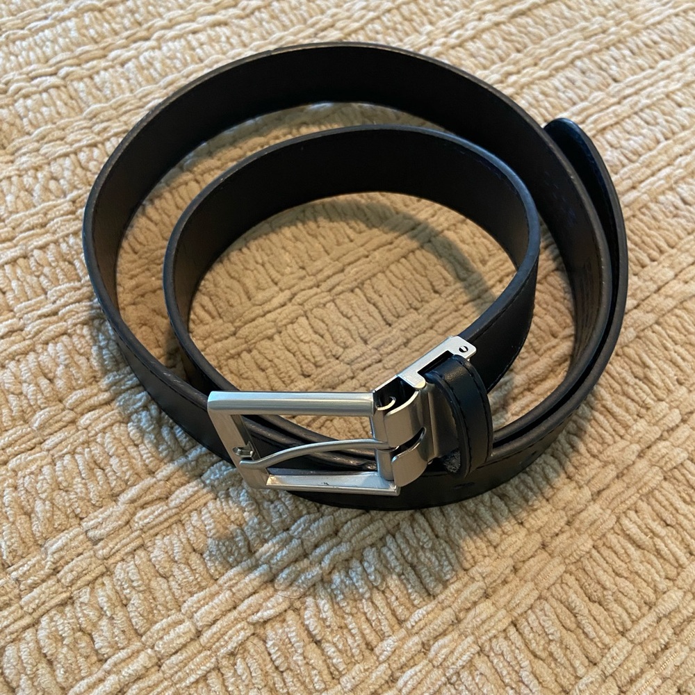 oobe genuine leather black with silver hardware men's belt size M